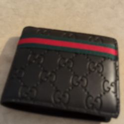 Men's Gucci Wallet 