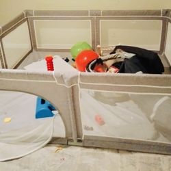 Baby Play Pen