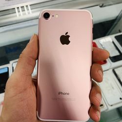 iPhone 7 unlocked Perfect Condition! $159🔥