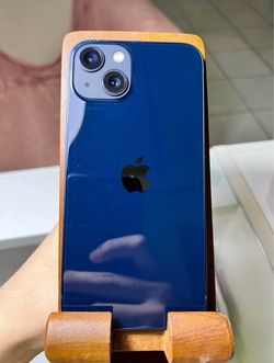 iPhone 13, 256 Gigabytes