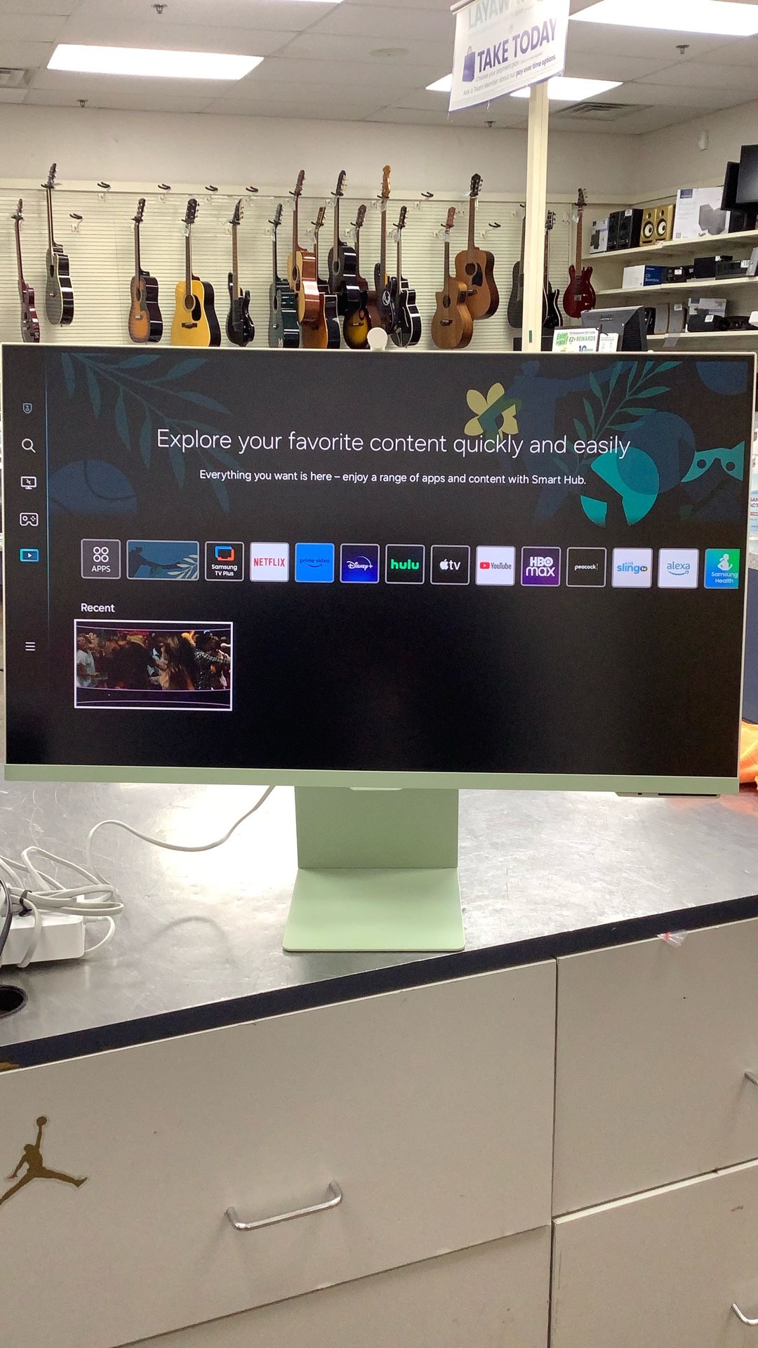 32” Samsung Smart 4k Monitor