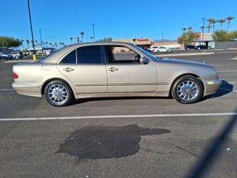 2001 Mercedes Benz E320