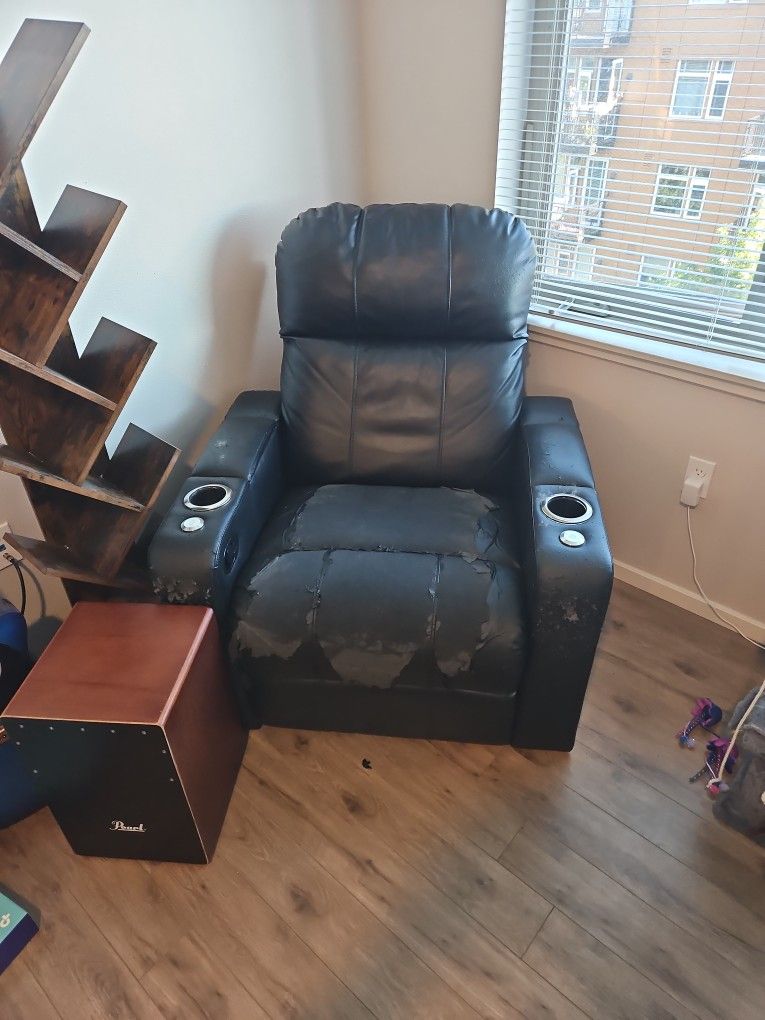 Recliner Chair