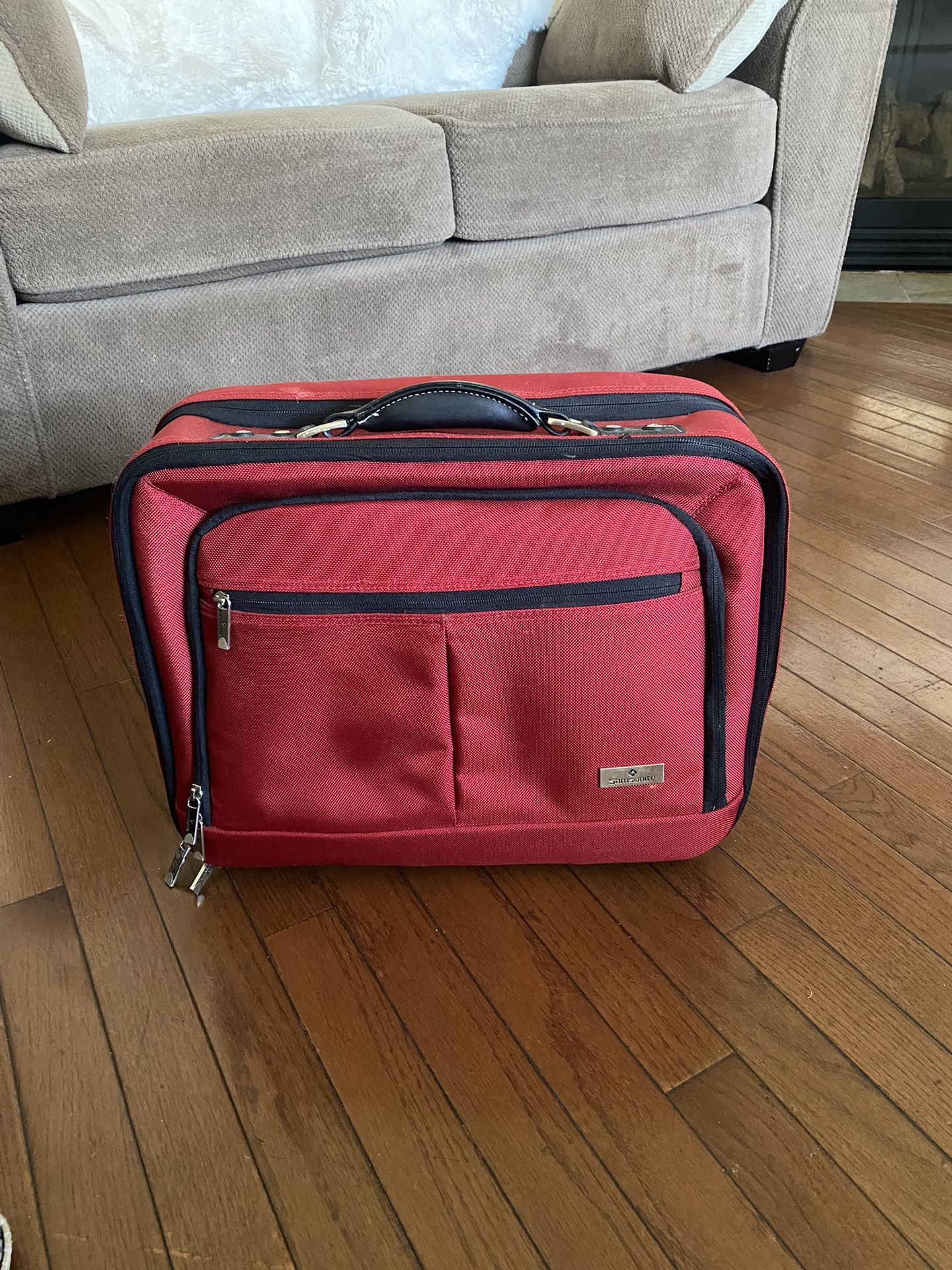 Samsonite Carry On Luggage
