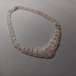 Necklace  Silver Color  And Diamond 