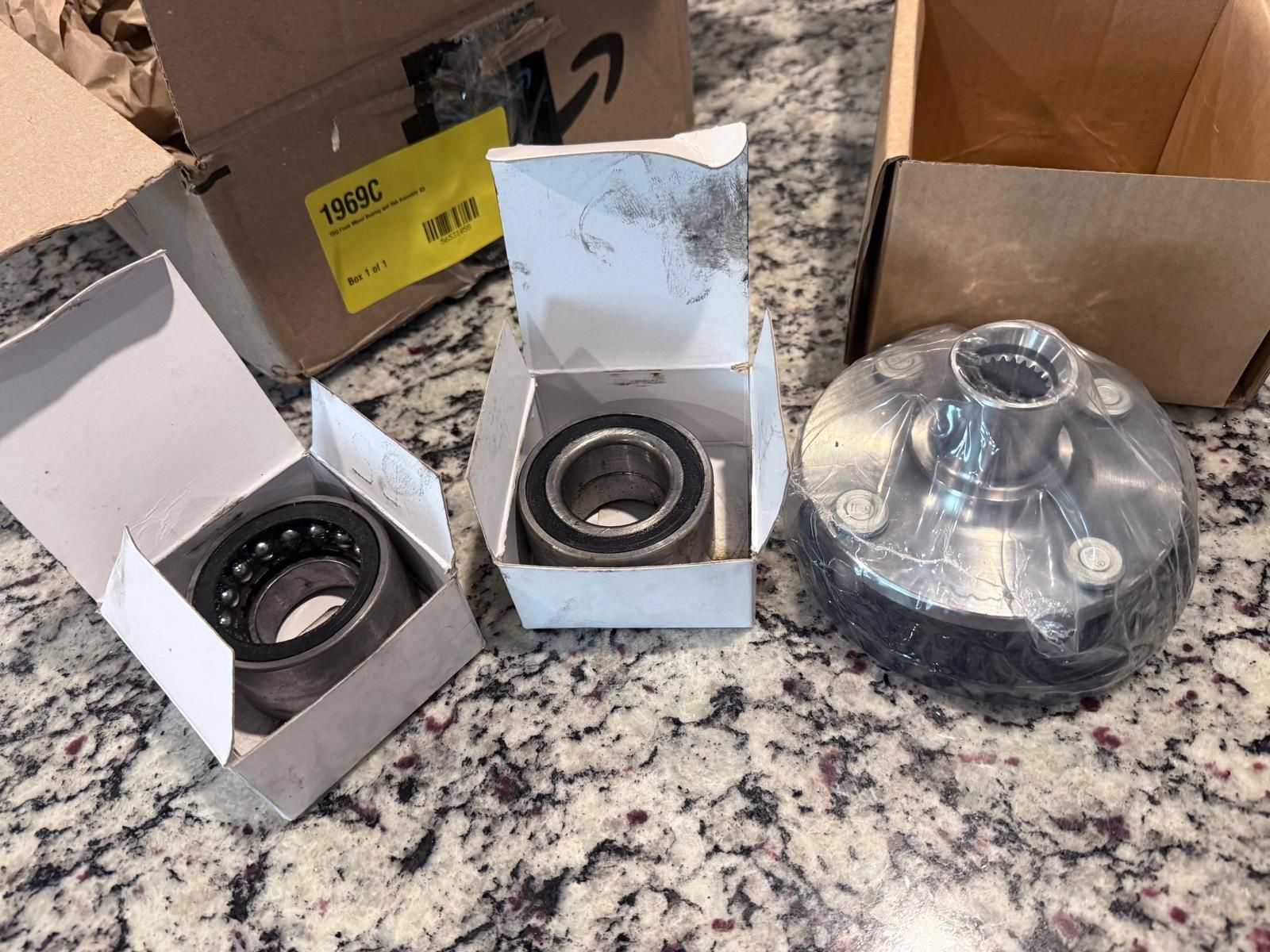 TRQ 2 Piece Front Wheel Bearing & Hub Kit Set Compatible with 2004-2006 Scion xA xB 2000-2005 Toyota Echo