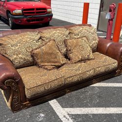 Couch Leather 