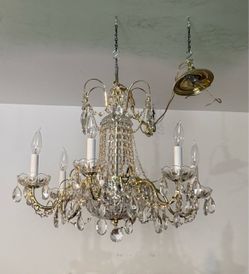 Schonbek 2962T. Heritage La Belle Crystal Chandelier with gem chains -20" High