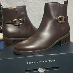 Tommy Hilfiger Never Worn Short Boot