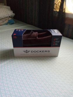 Men's Dockers Memory Foam Slippers 