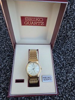 Vintage Seiko Quartz Dress Watch