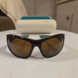 Oakley Disobey Women's Sunglasses With Case