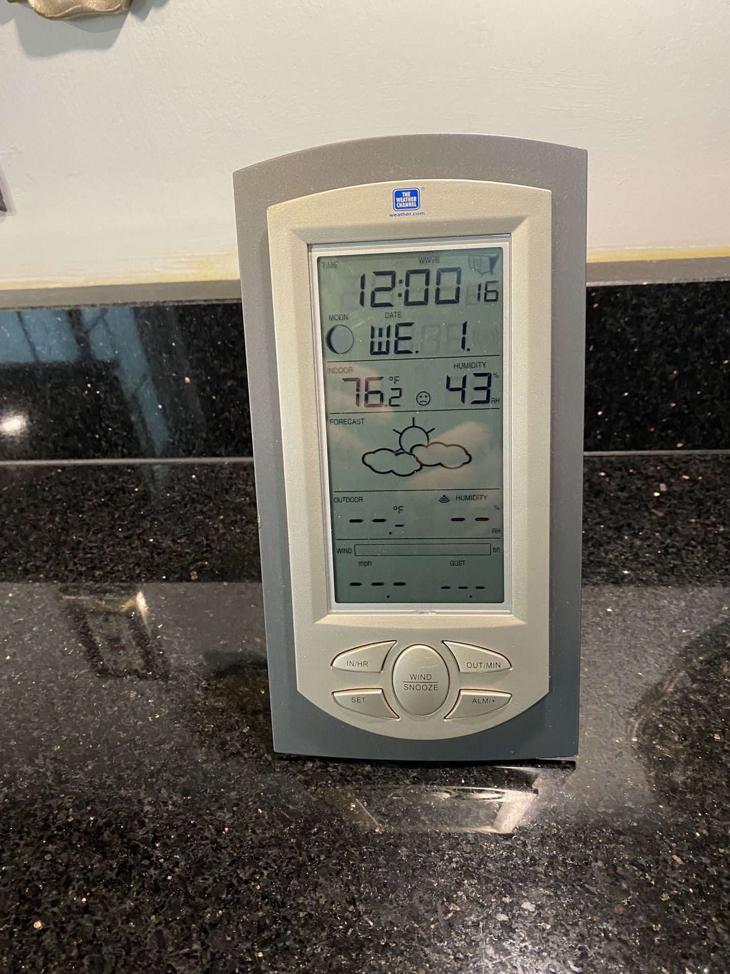 The Weather Channel Wireless Weather Station WS-9035TWC-2S Receiver Unit Only