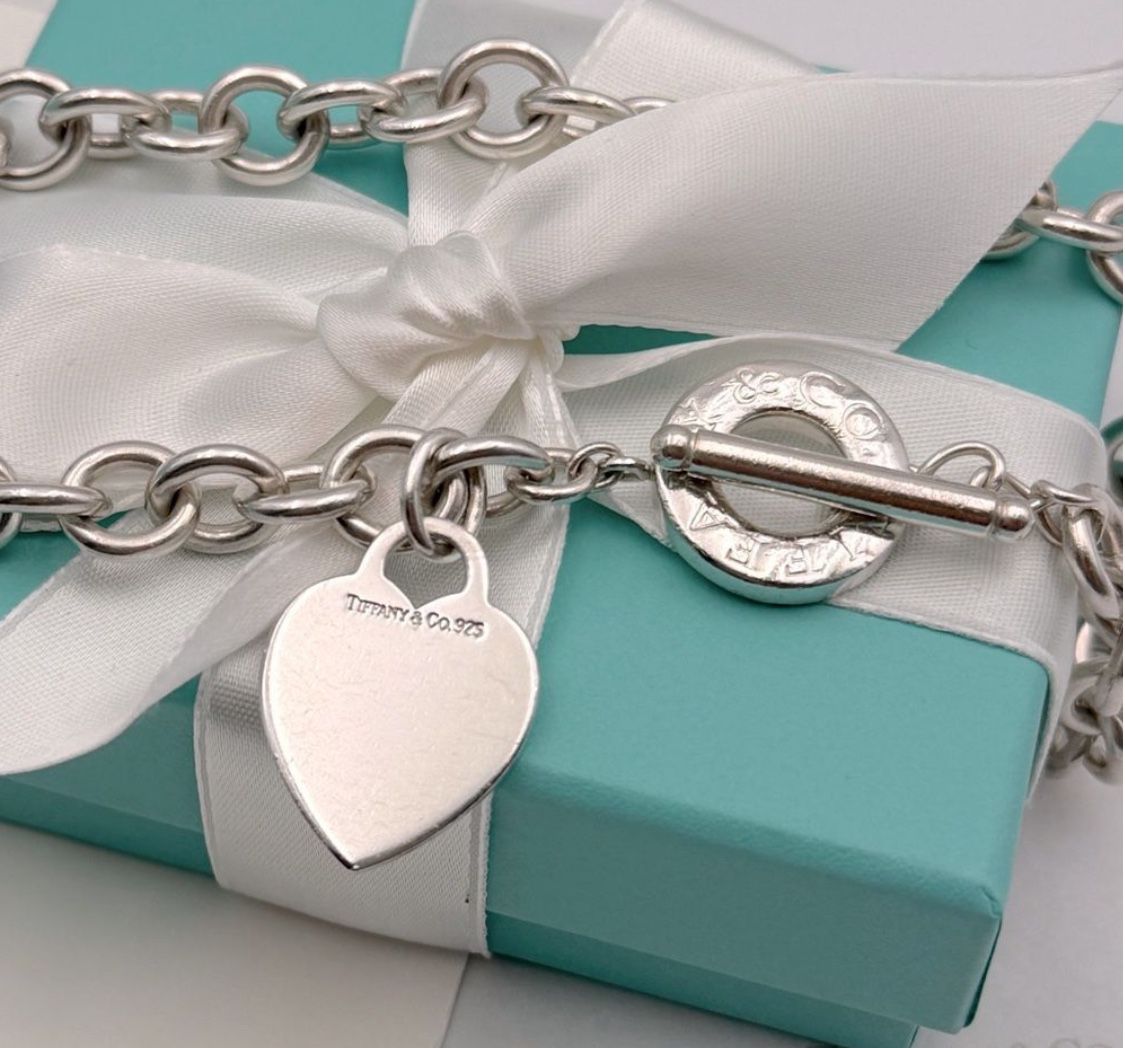 Tiffany & Co. Silver Heart Tag toggle Necklace 