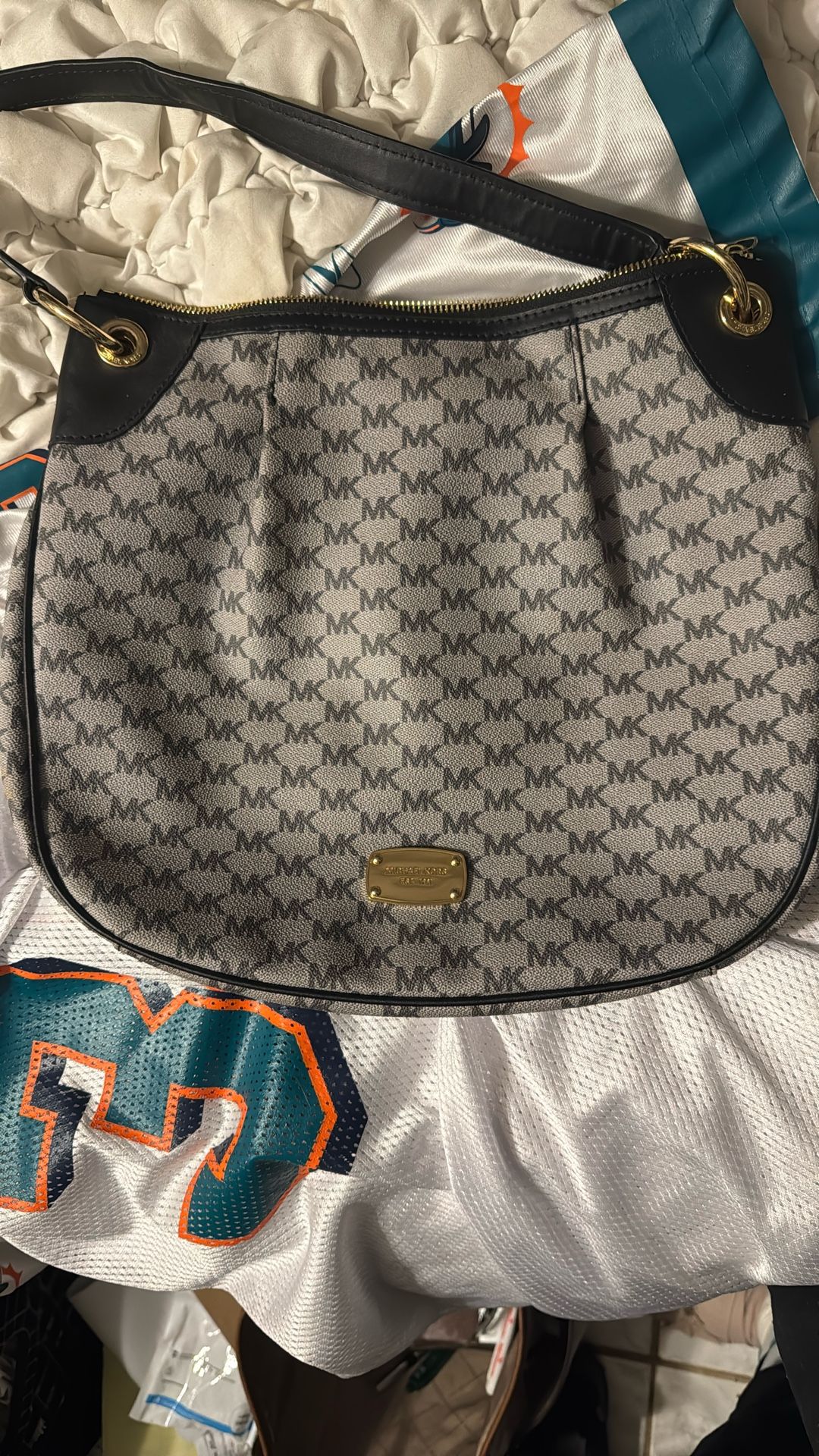 MICHAEL KORS BRAND NEW $55