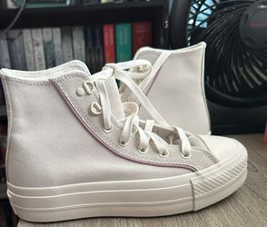 Converse High Top- New