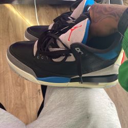 jordan 3s, size 9