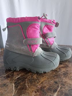 Girls boots