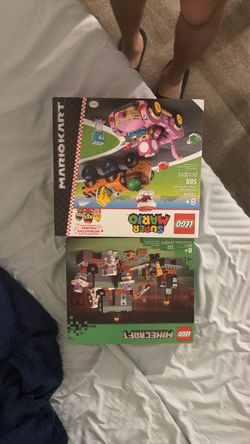 LEGO Sets Super Mario and Minecraft