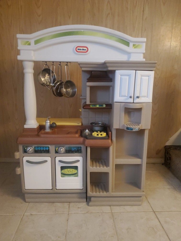 Kids Kitchen