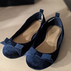 Blue Girl's Dress Shoes