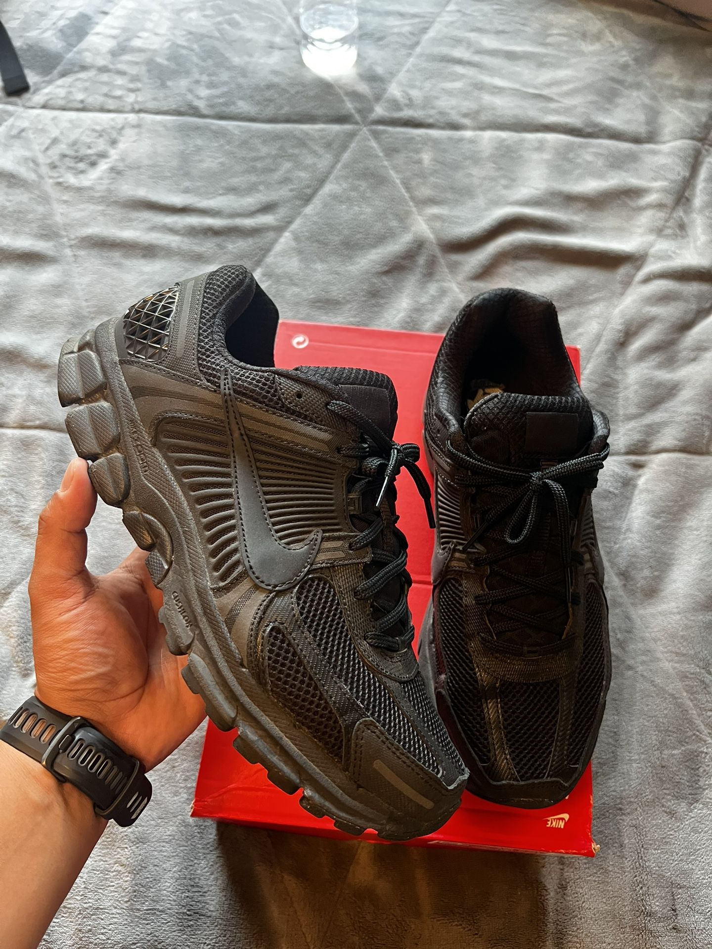 Nike Vomero Size 11