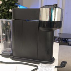 Nespresso Vertuo Next Chrome 