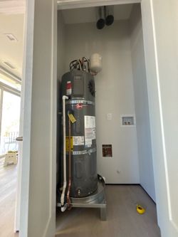MEW Water Heater 40 g Hybrid. $1500