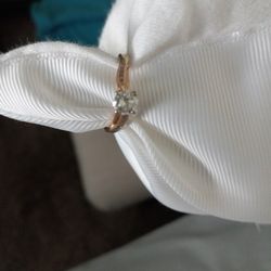 14 K GOLD DIAMOND HALF CARAT TO THREE QUARTER CARAT DIAMOND RING