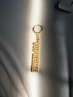 Supreme block logo keychain