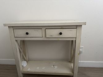 Farmhouse Entryway Table