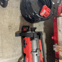 Milwaukee Tools 