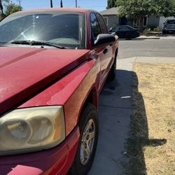 2007 Dodge Dakota