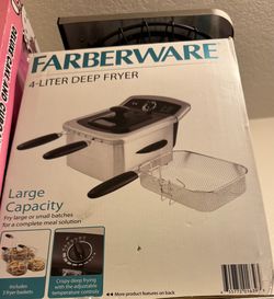 Farberware 4-Liter Deep Fryer — $40