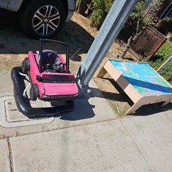 Free Play Table And Walker