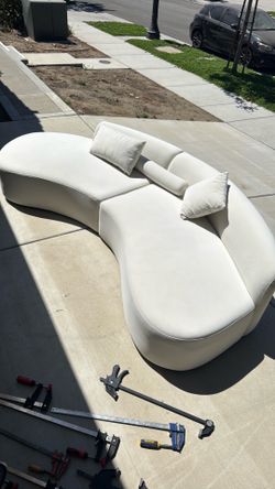 Modern white curved Sectional Sofa