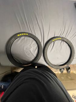 24 inch maxi hookworms with tub