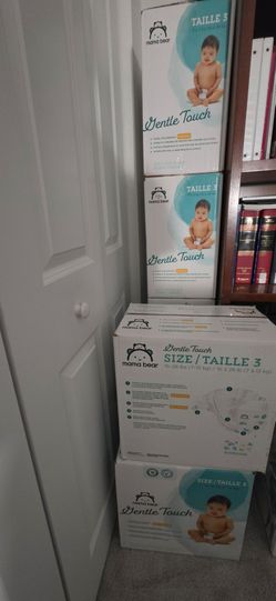 5 boxes diapers Size 3 each one 30$