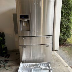 Samsung French Door 2011 Refrigerator 