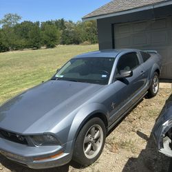 2005 Ford Mustang