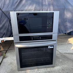 Wall oven with microwave NEW 30”