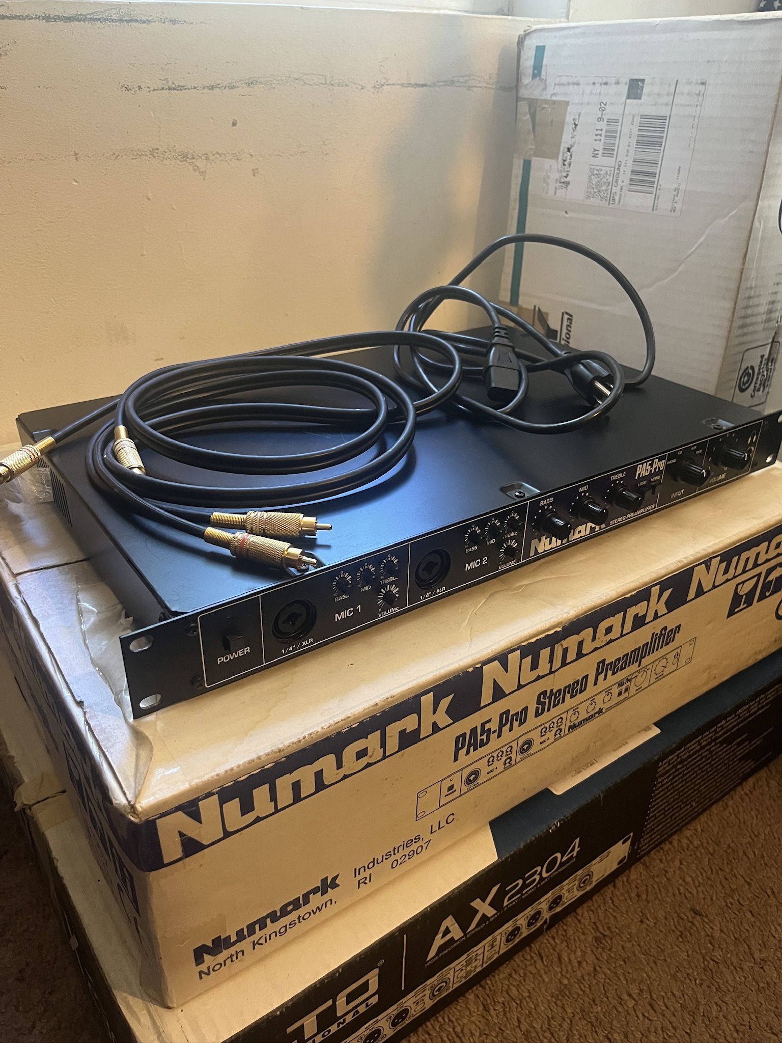 Beautiful Numark PA5-Pro Stereo Preamplifier - Great Condition