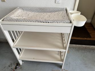 Changing Table