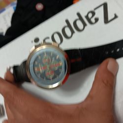 Gucci Wacth 