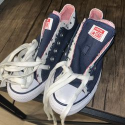 Converse Brand New Sz 8