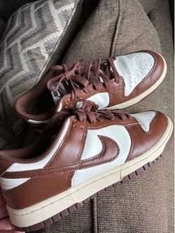 Nike low dunks