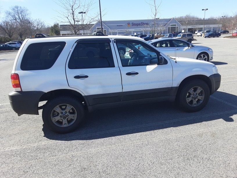 For Sale Parts For Jeep patriot Motor 2010 Any Question Call ArielLopez {contact info removed}