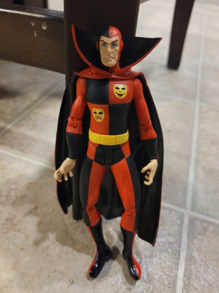 Psycho pirate action figure