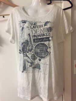 Summer exercise beach see through white shirt