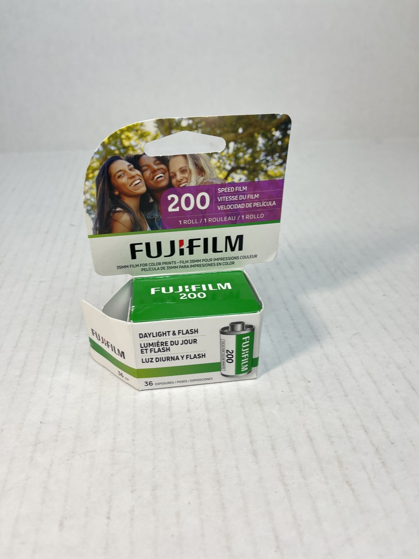 Fujifilm 35mm 36 Format Color Negative Film  Exp 04/2026 open box